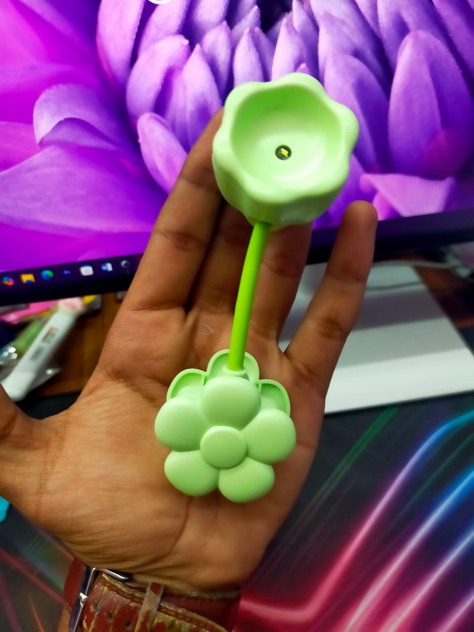 Flower Clip Lamp Flower Clip Lamp