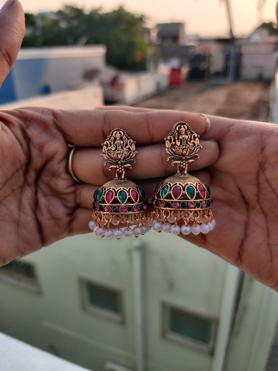 Big lakshmi jumkha (JBJ681)