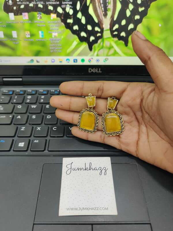 Antique Stud JFF14