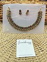 Short necklace JNC119