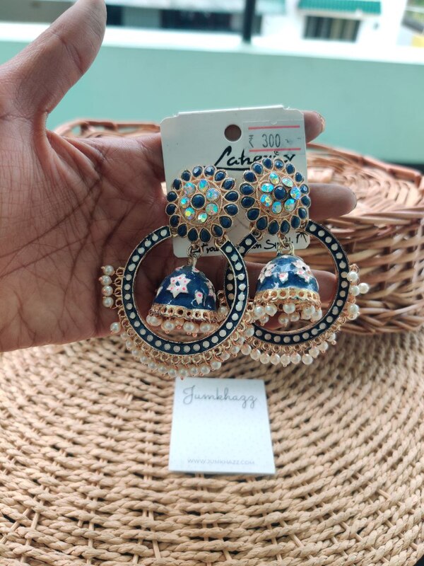Meena stud JSC405