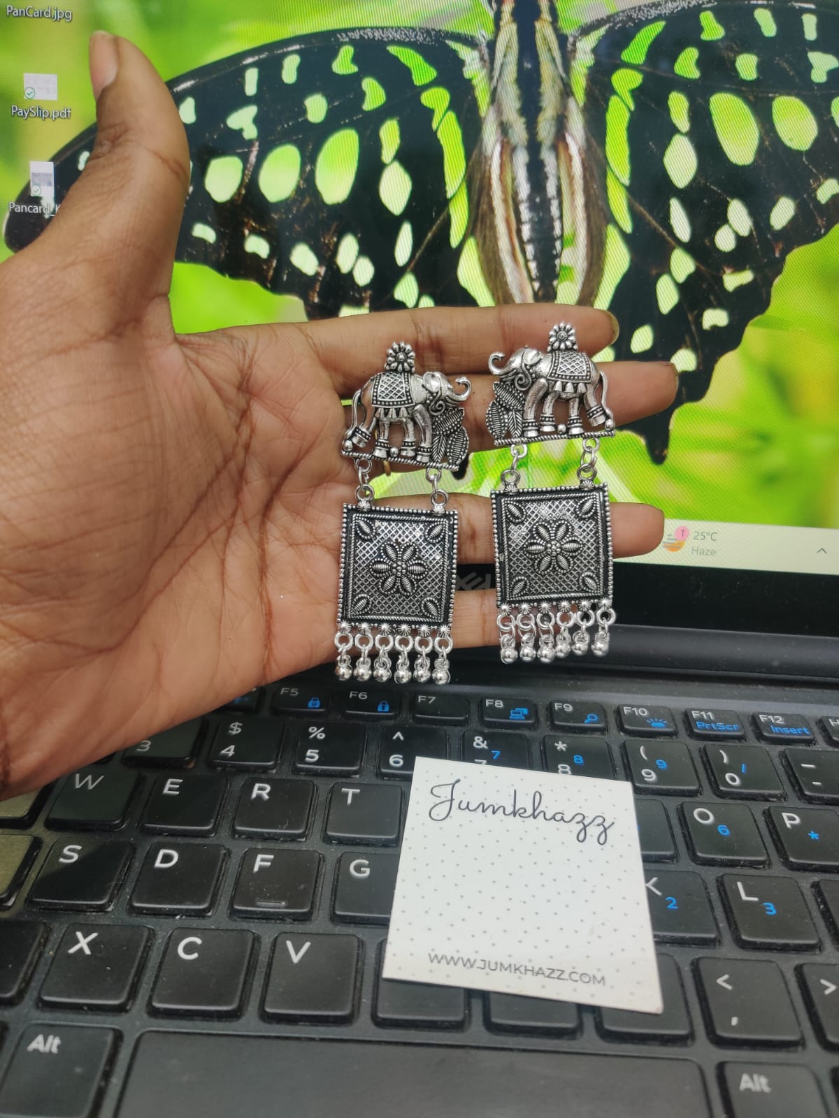 Oxidized Elephant Stud (JST580)